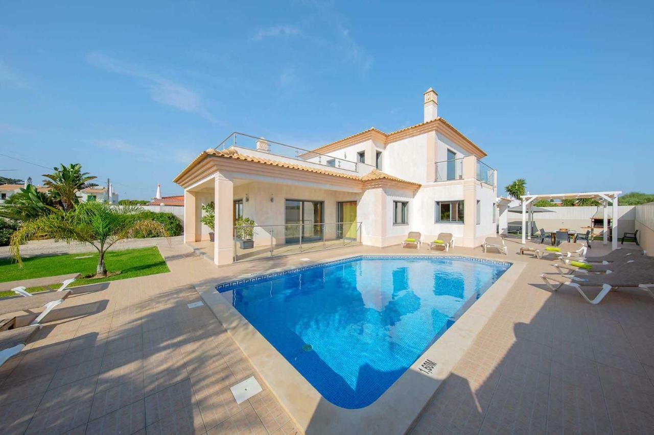 Villa Ruana - 5 Bedrooms On Suite- Free Out Door Hot Jacuzzi - By Bedzy Albufeira Exterior photo